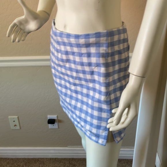 Forever 21 skirt - Picture 2 of 4